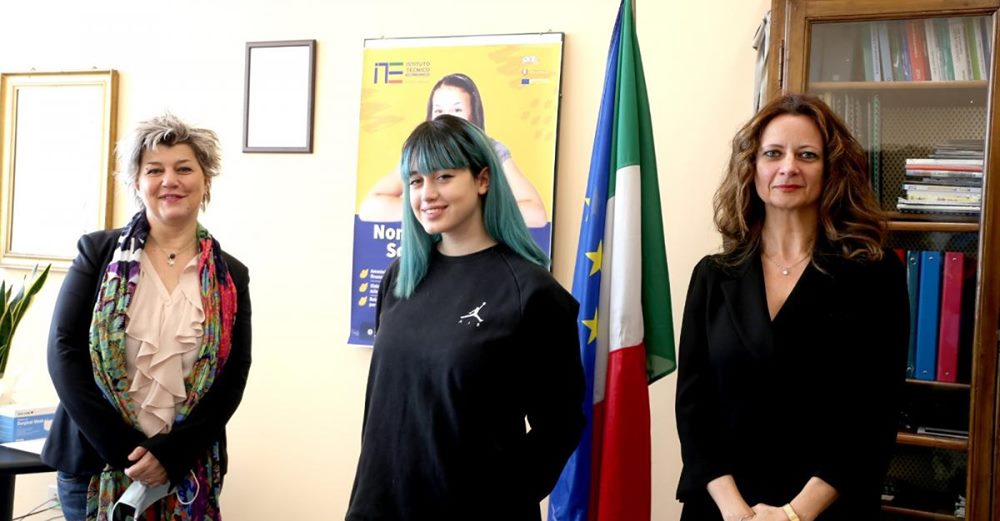 L'intervista della preside alla studentessa Giorgia Incicco